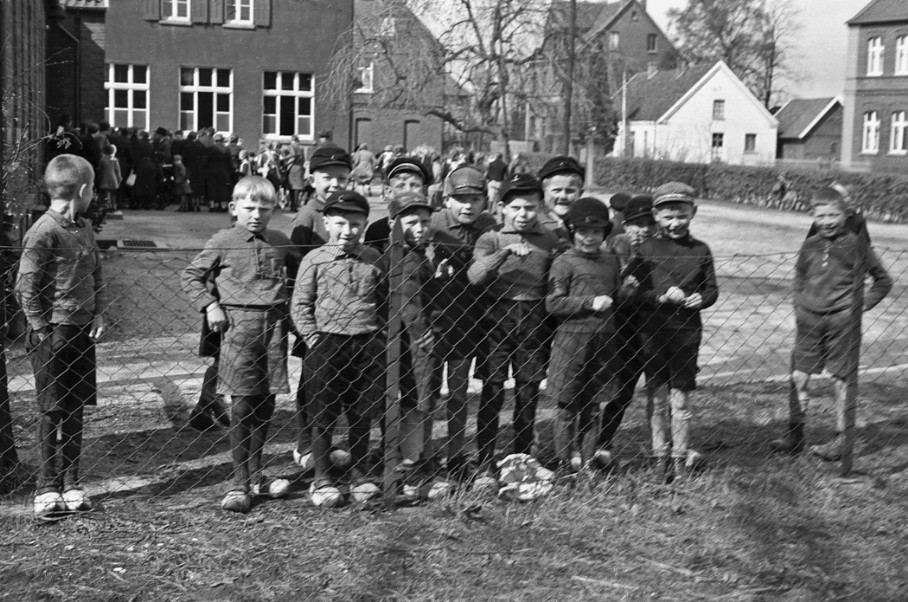 Schüler in Raesfeld, Weseler Straße